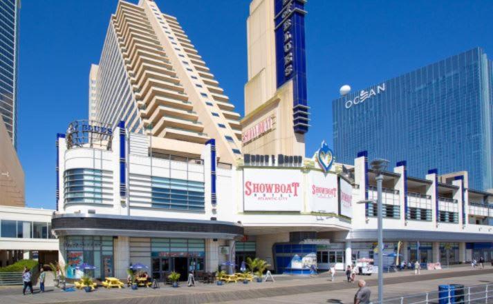 Astonishing Ocean Front Condo Cozysuites At Showboat Atlantic City Esterno foto